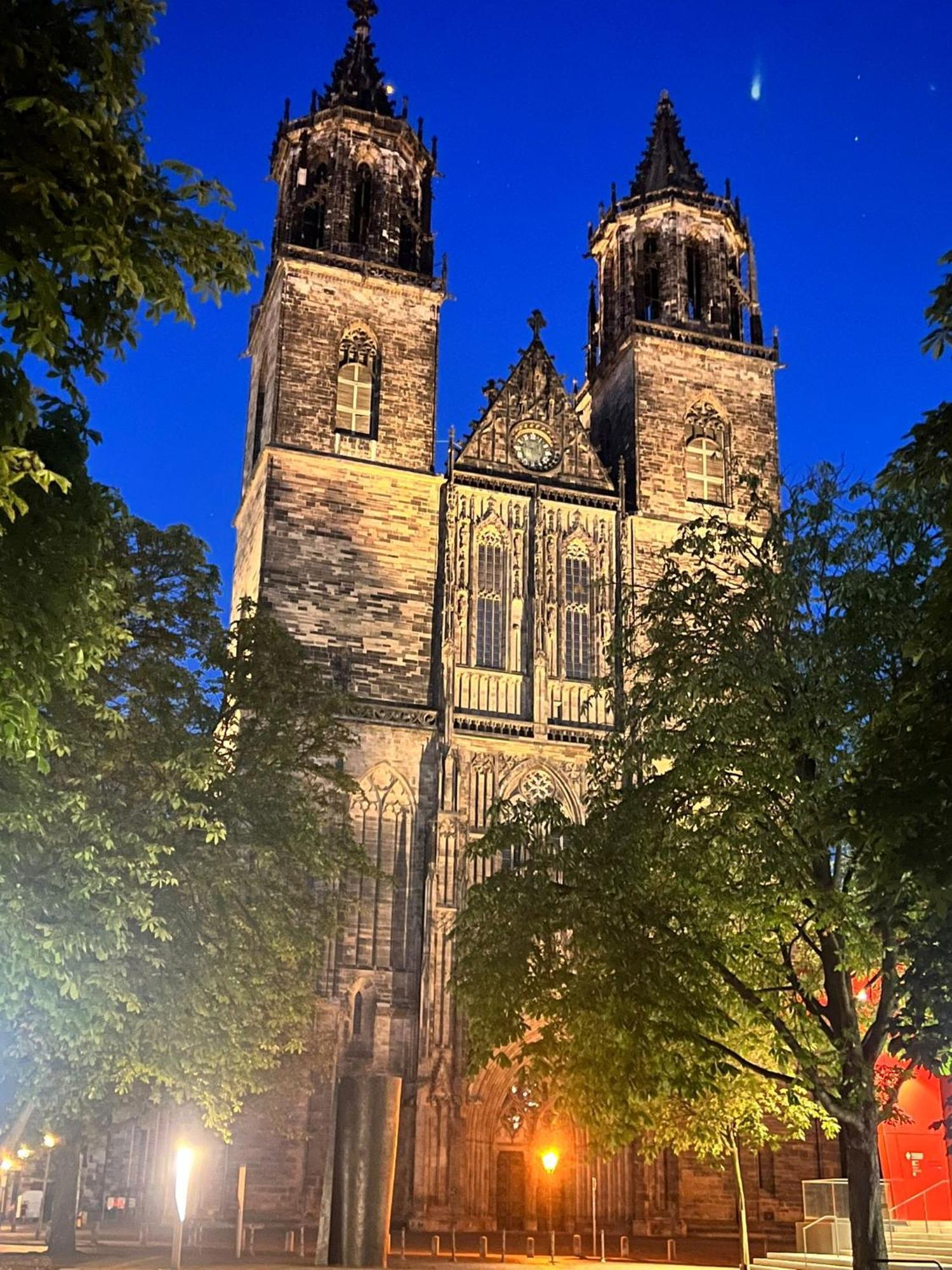 City Central Hegelstrasse Magdeburg Exterior foto